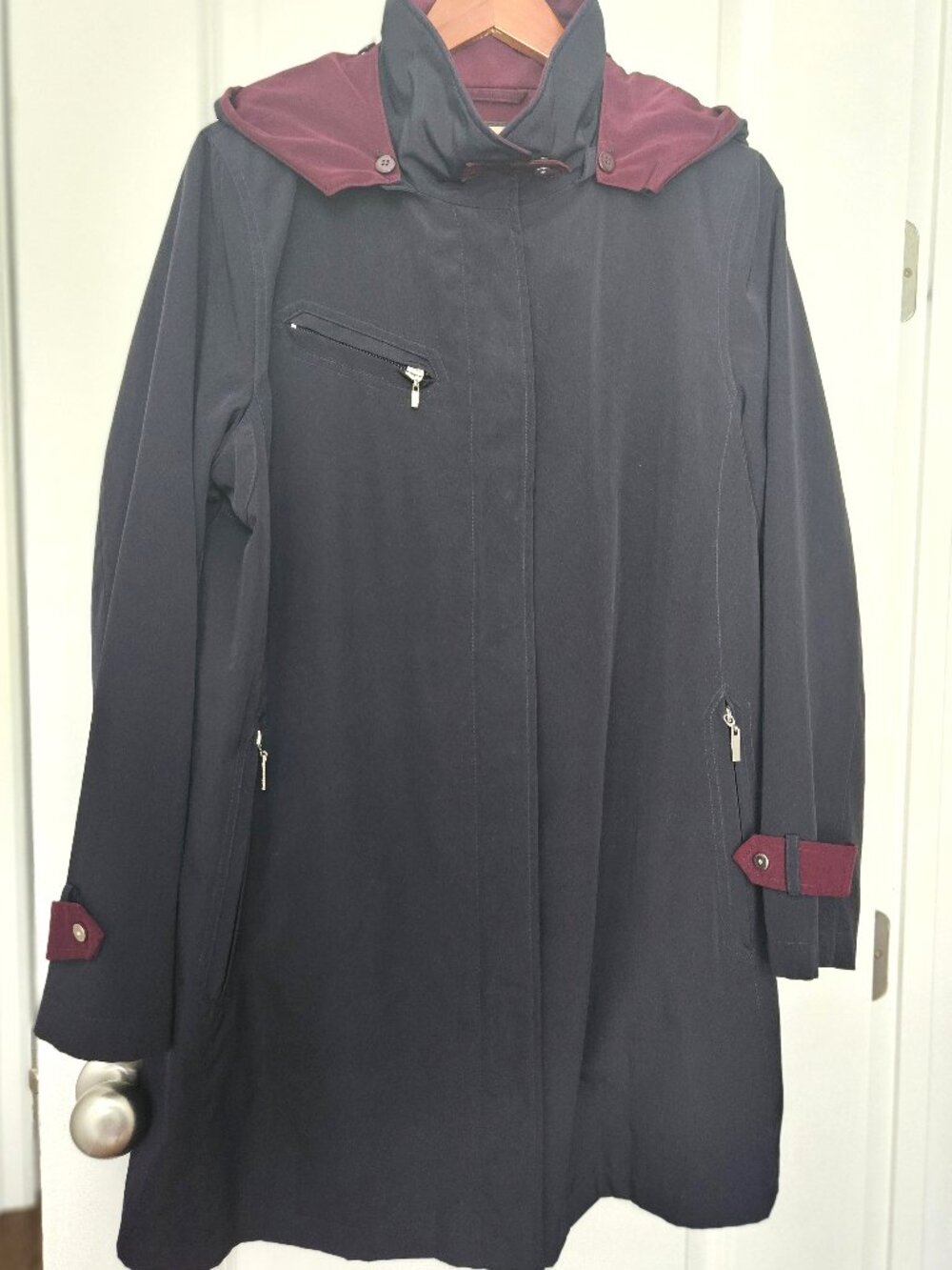 Gallery navy all-weather coat w/ hood, L